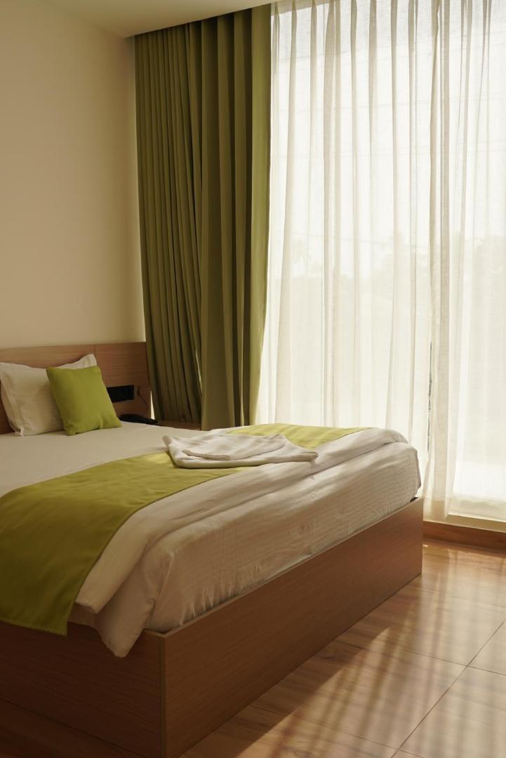 Dn Hotel Kochi Exterior foto